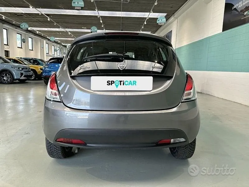 Lancia Ypsilon 2022 photo 4