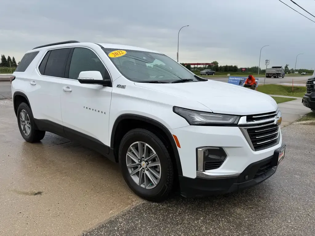 Chevrolet Traverse 2022 photo 3