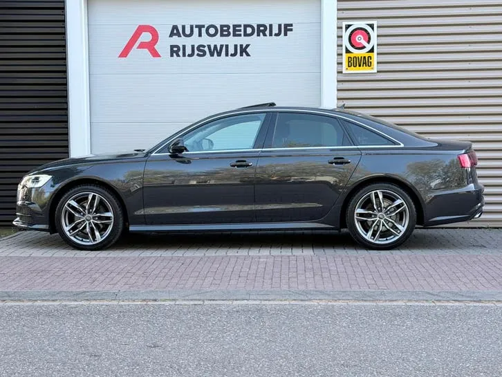 Audi A6 2016 photo 2