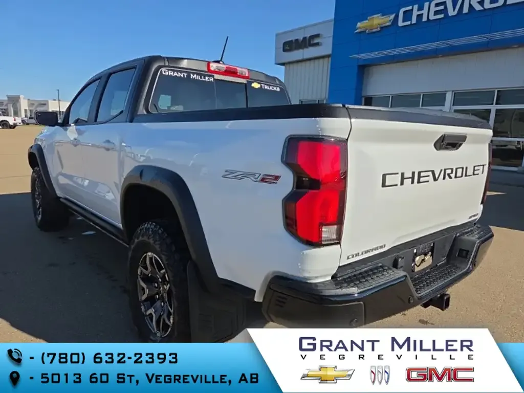 Chevrolet Colorado 2026 photo 2