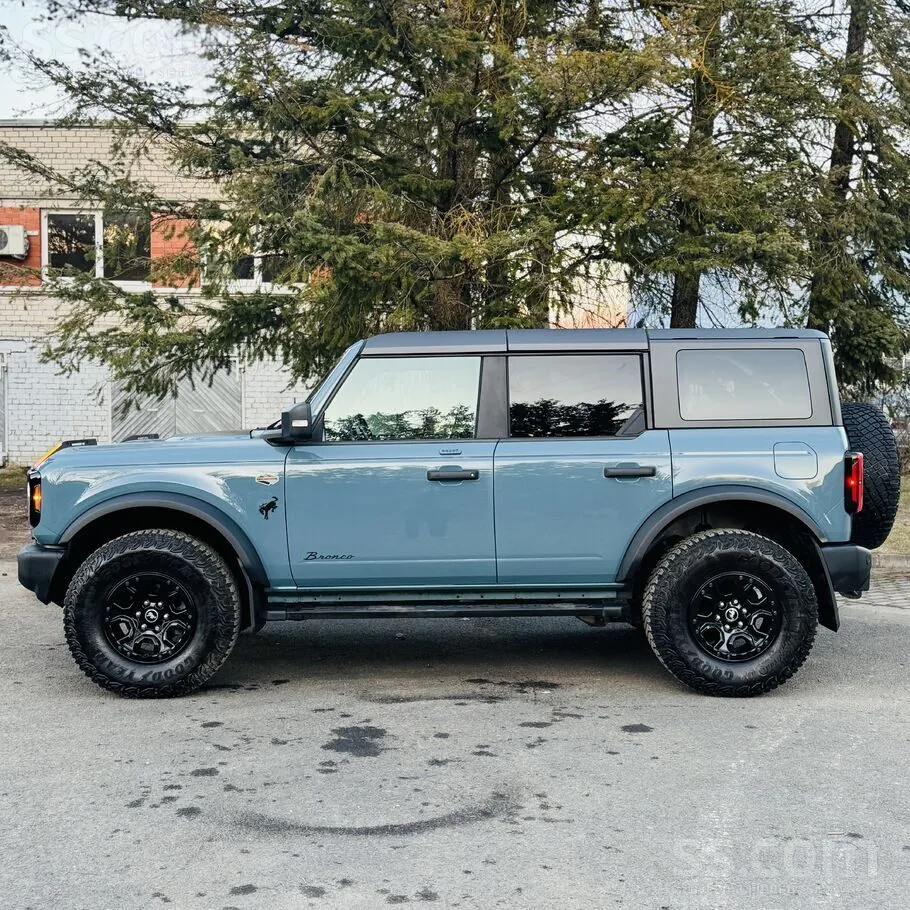 Ford Bronco 2023 photo 4