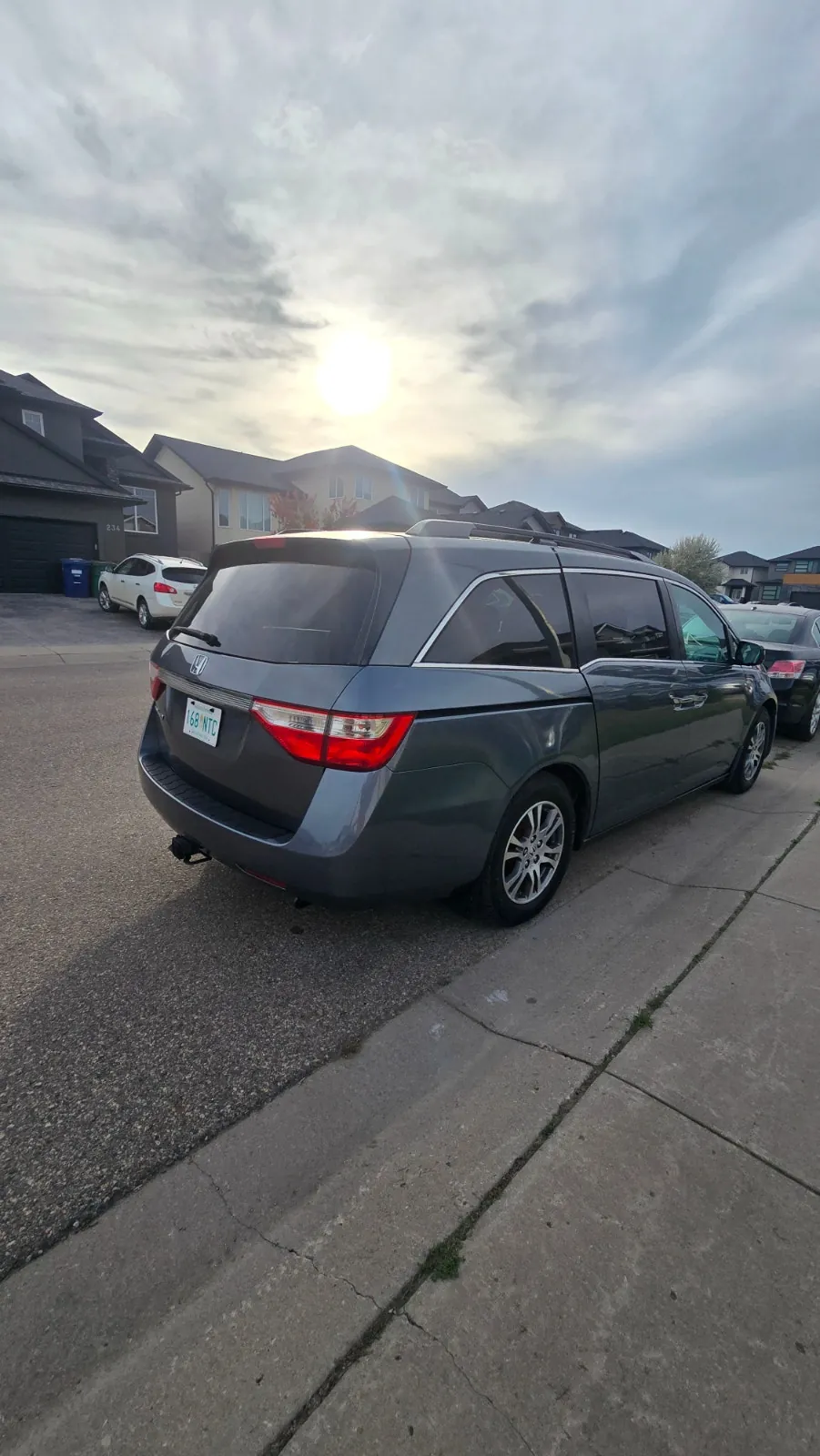 Honda Odyssey 2011 photo 3