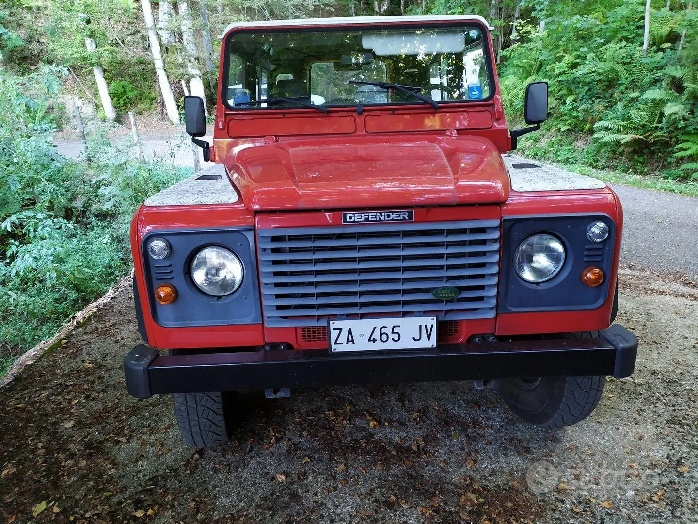 Land Rover Defender 2000 photo 2