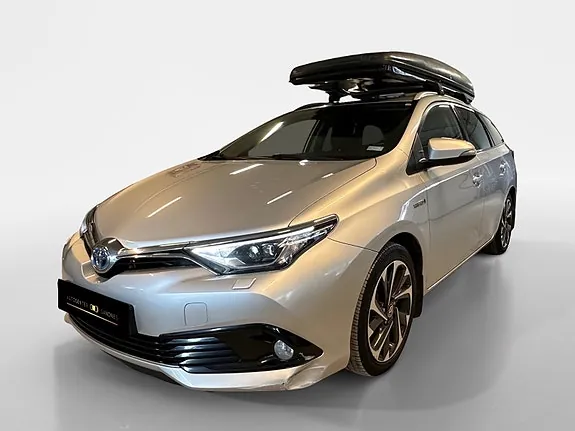 Toyota Auris 2015 photo 3