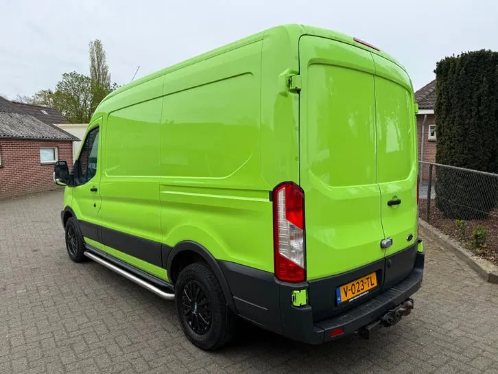 Ford Transit 2018 photo 2