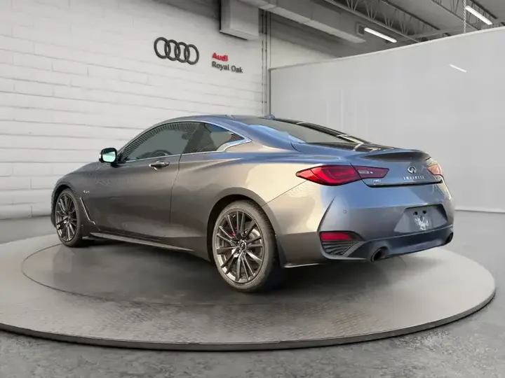 Infiniti Q60 2017 photo 3