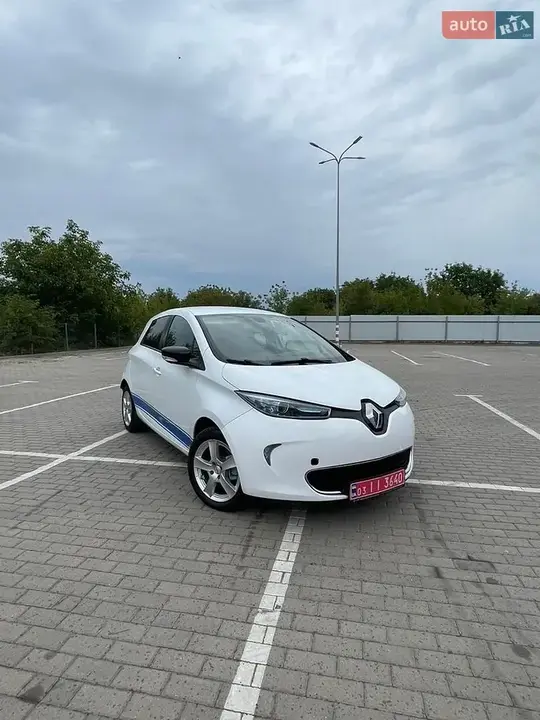 Renault Zoe 2019 photo 2