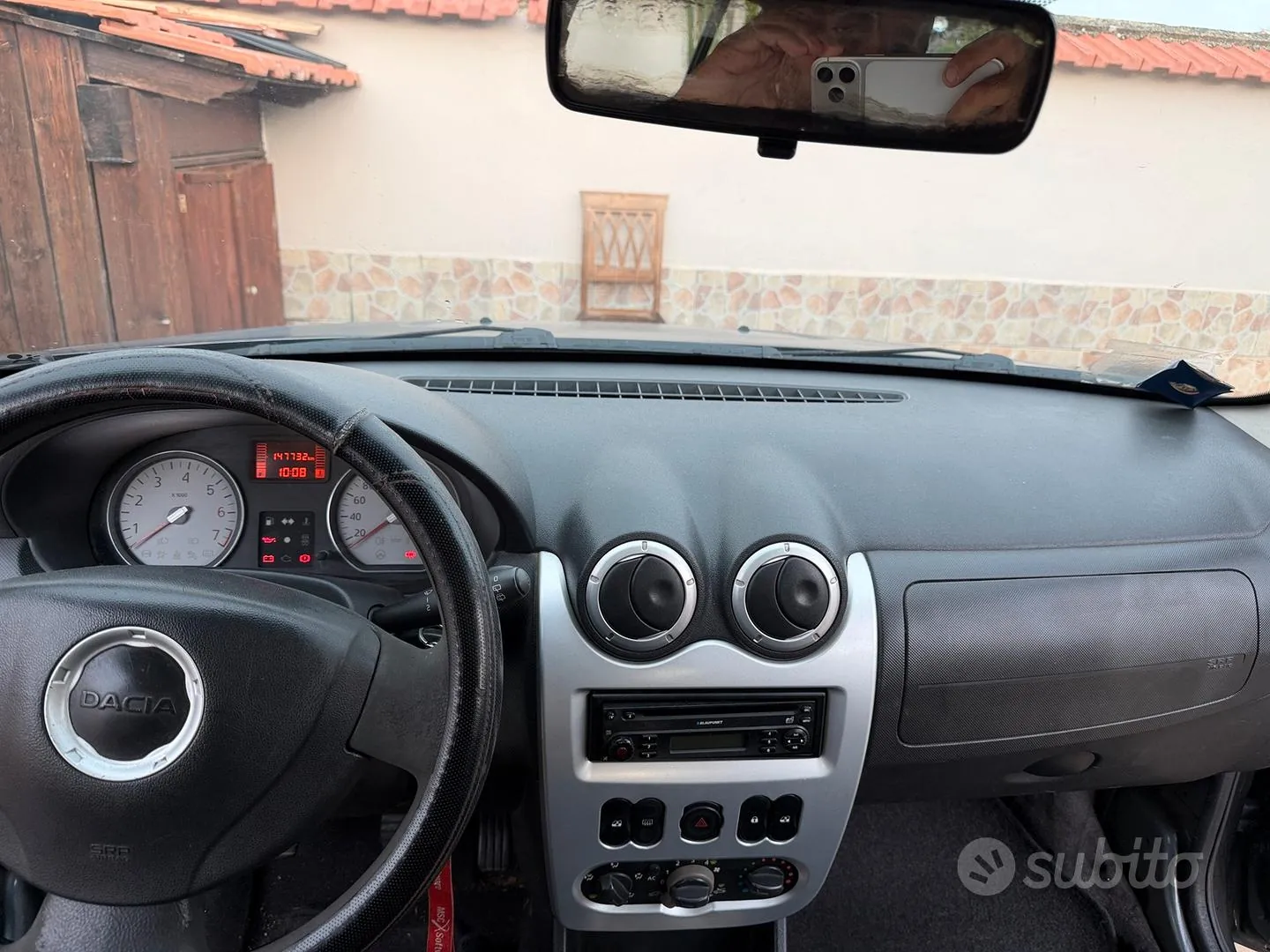 Dacia Sandero 2009 photo 3
