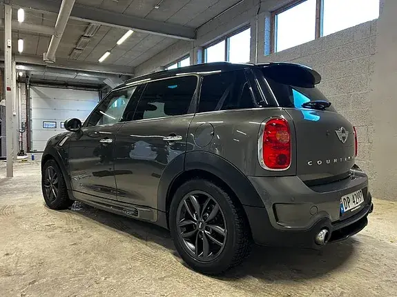 Mini Cooper S 2014 photo 2