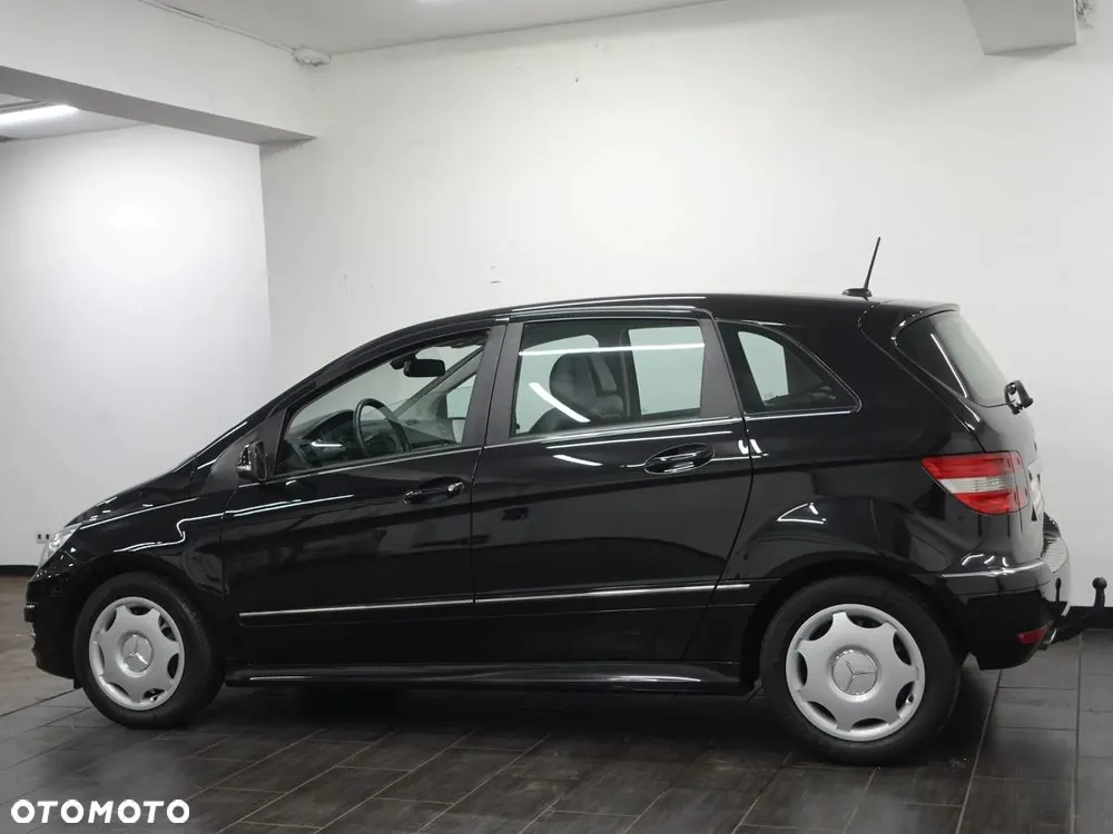 Mercedes-Benz B-Class 2011 photo 5