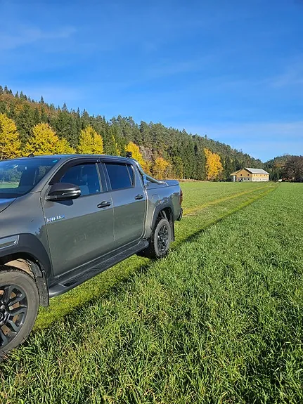 Toyota Hilux 2021 photo 4
