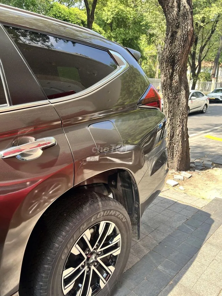 Mitsubishi Pajero Sport 2021 photo 2