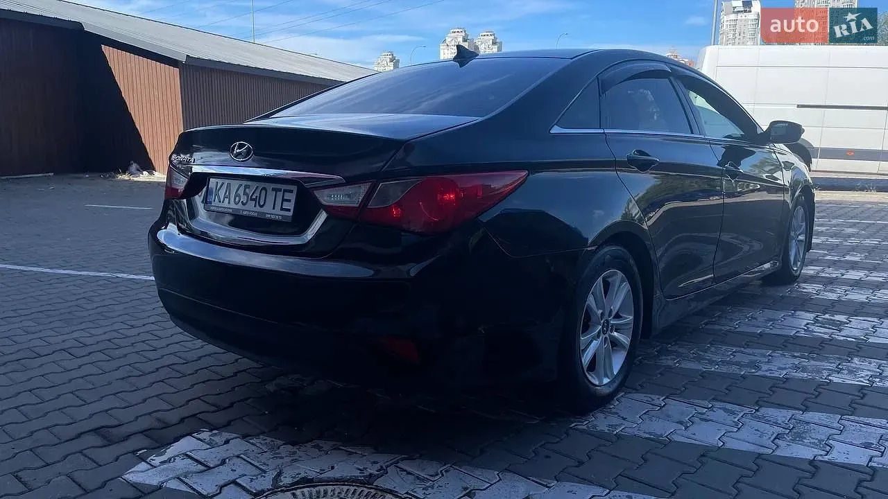Hyundai Sonata 2013 photo 3