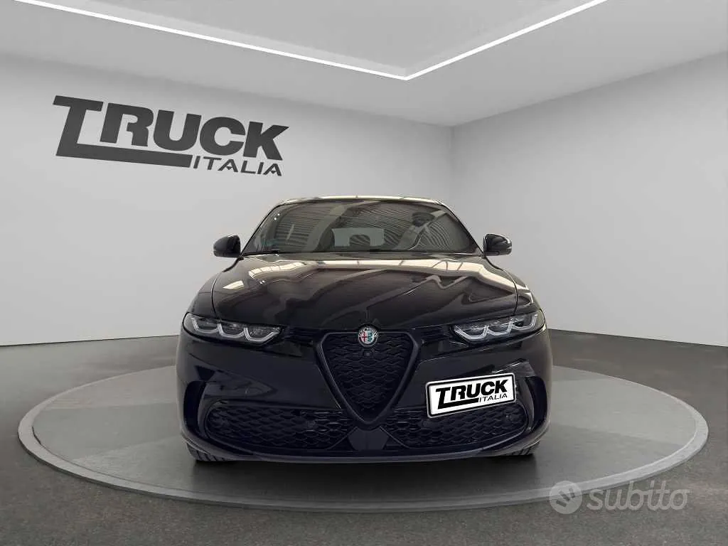 Alfa Romeo Tonale 2024 photo 2