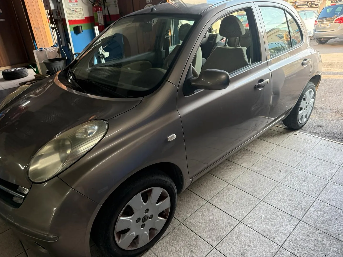 Nissan Micra 2007 photo 4