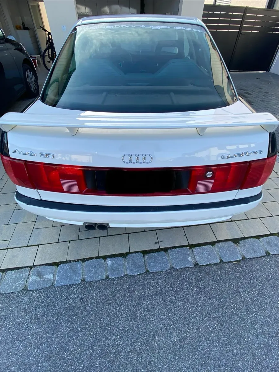 Audi 90 1989 photo 2