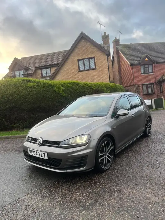 Volkswagen Golf 2014 photo 3