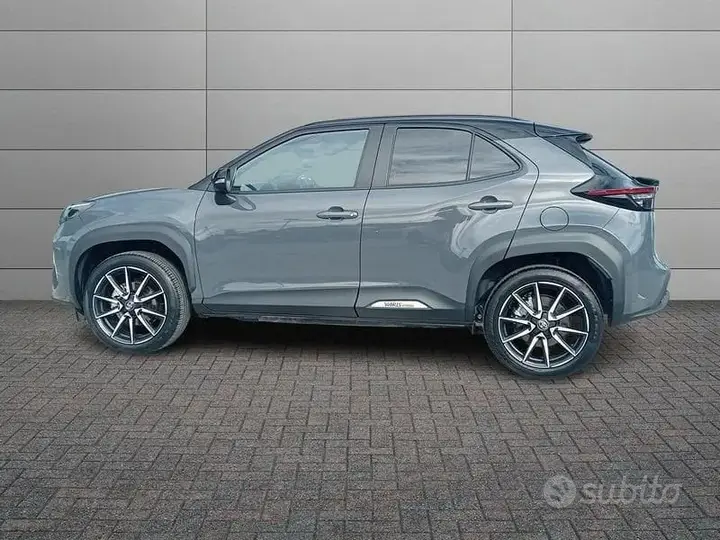 Toyota Yaris Cross 2025 photo 2