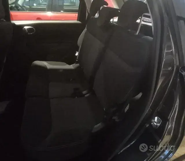Fiat 500L 2019 photo 2