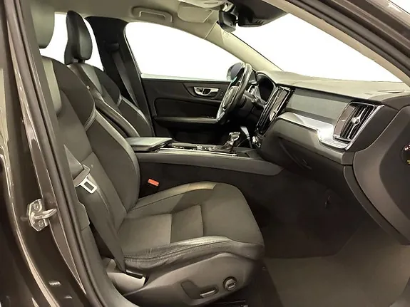 Volvo V60 2019 photo 4