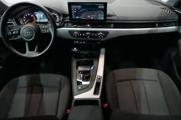 Audi A4 2022 photo 3