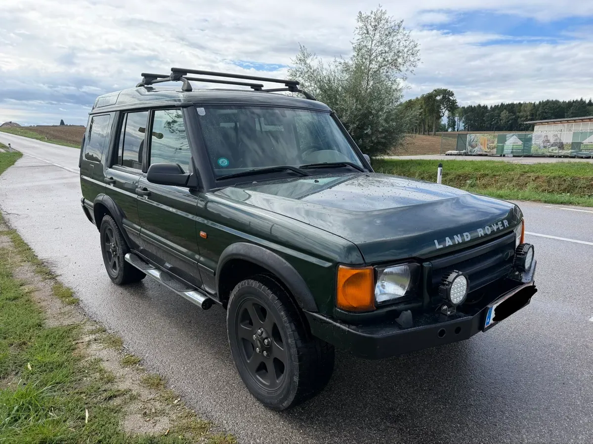 Land Rover Discovery 2002 photo 2
