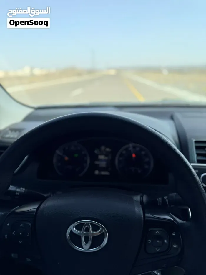 Toyota Camry 2017 photo 2