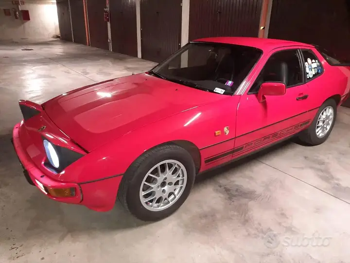 Porsche 924