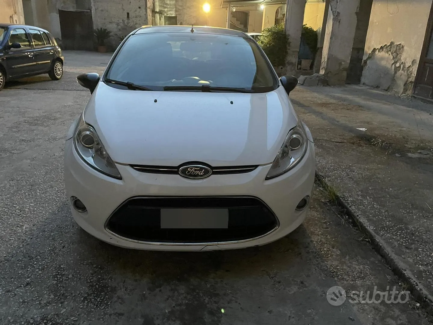 Ford Fiesta 2010 photo 4