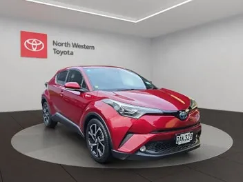 Toyota C-Hr 2017 photo 2