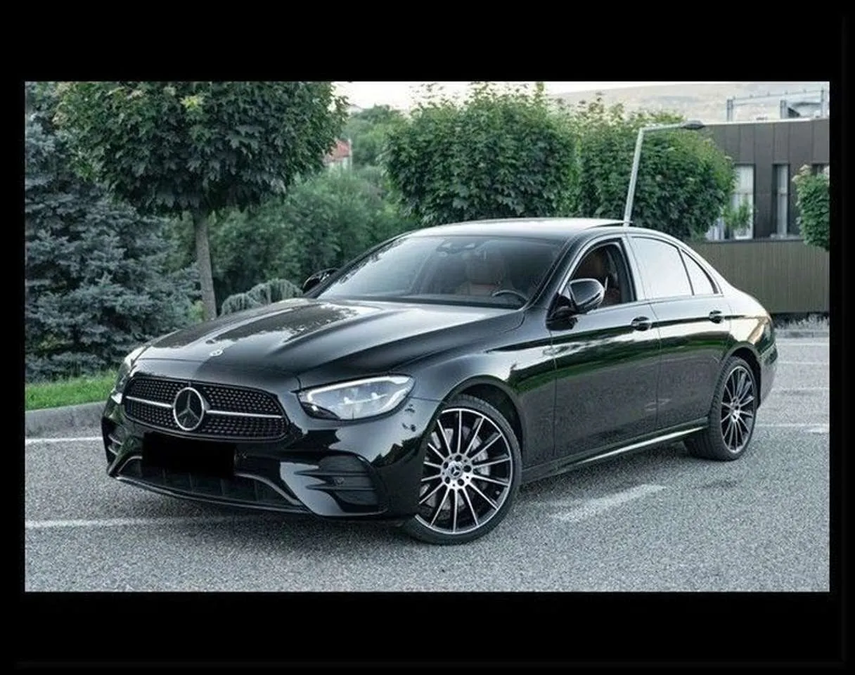 Mercedes-Benz E 220 D 2023 photo 2