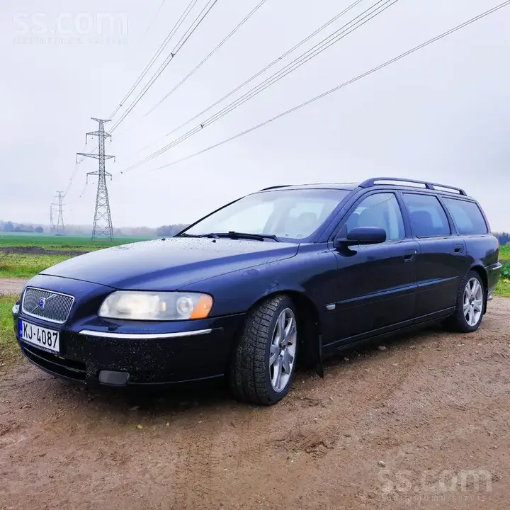 Volvo V70 2006 photo 2