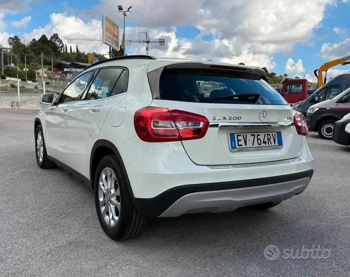 Mercedes-Benz Gla 2014 photo 4