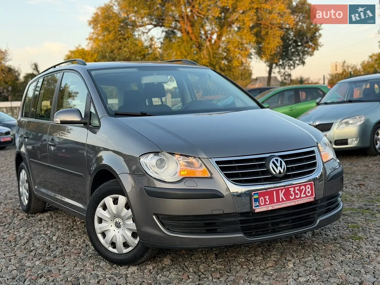 Volkswagen Touran 2007 photo 3