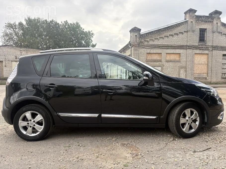 Renault Scenic 2015 photo 3