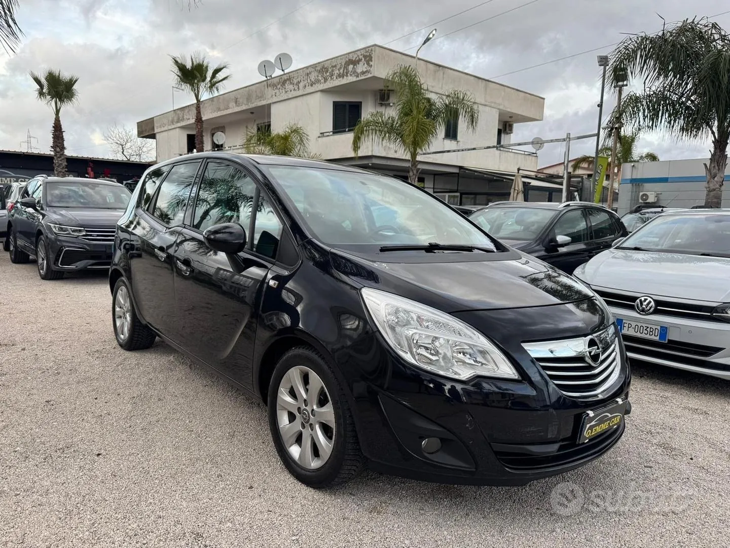 Opel Meriva 2011 photo 2