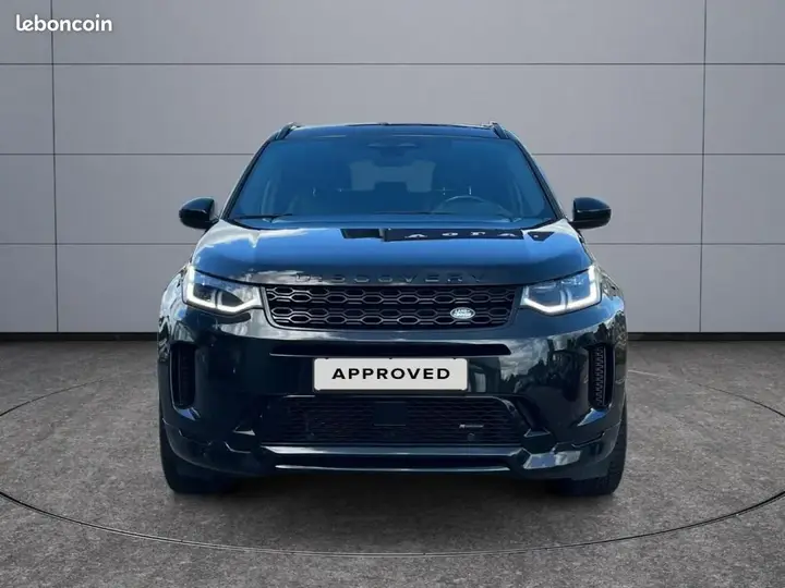 Land Rover Discovery Sport 2023 photo 2