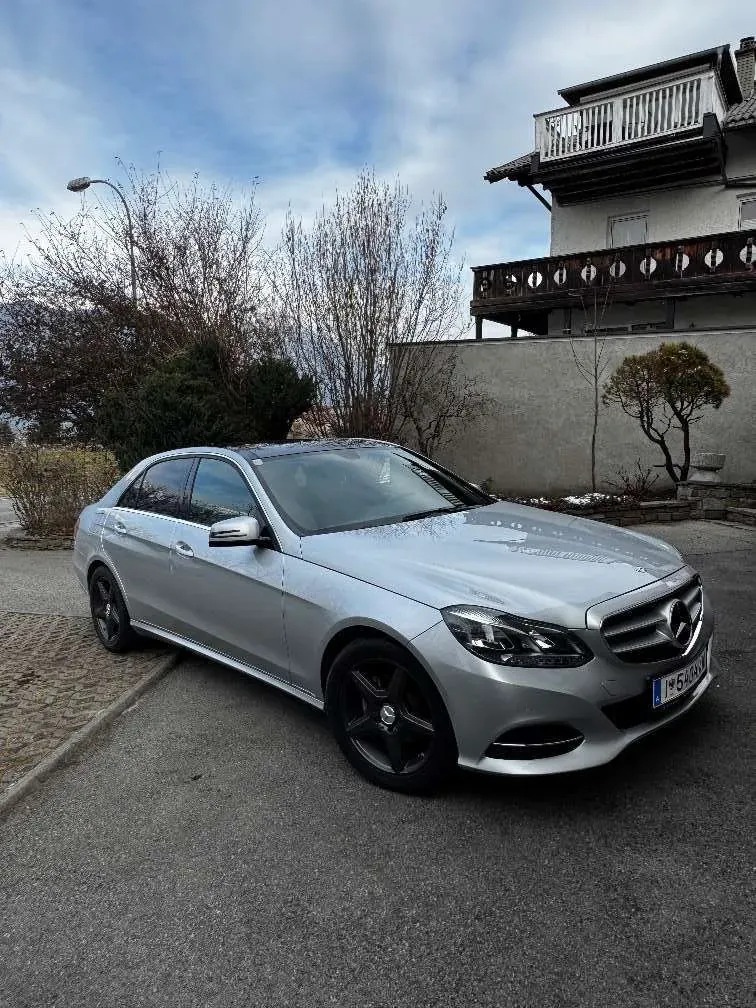Mercedes-Benz E-Class 2015 photo 2