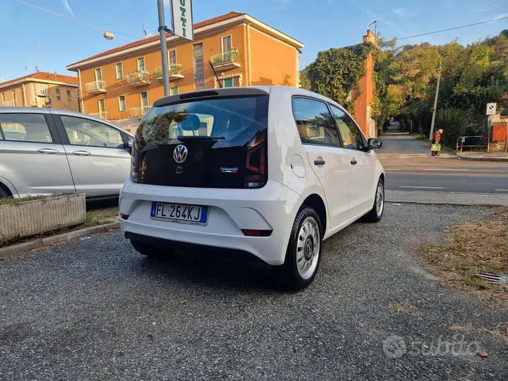 Volkswagen Up 2017 photo 4