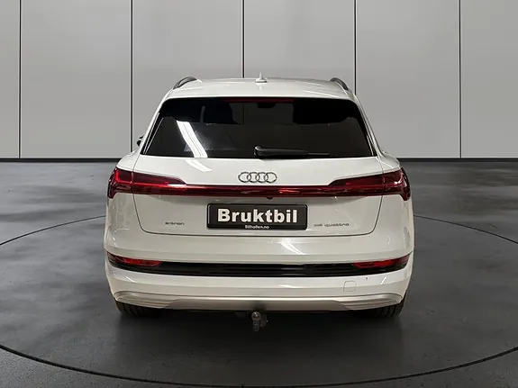 Audi E-Tron 2019 photo 4