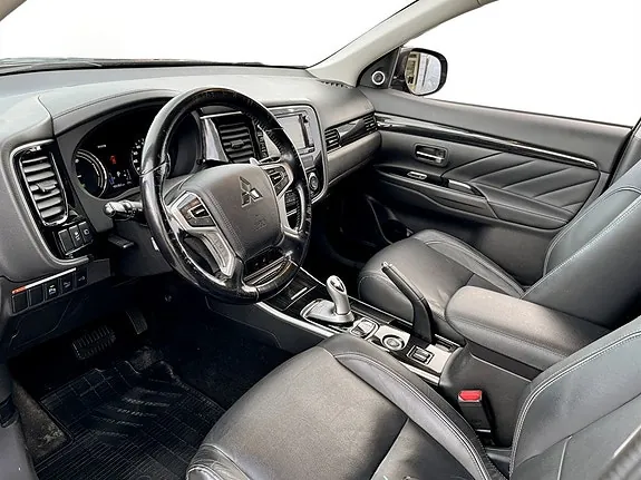 Mitsubishi Outlander 2016 photo 5