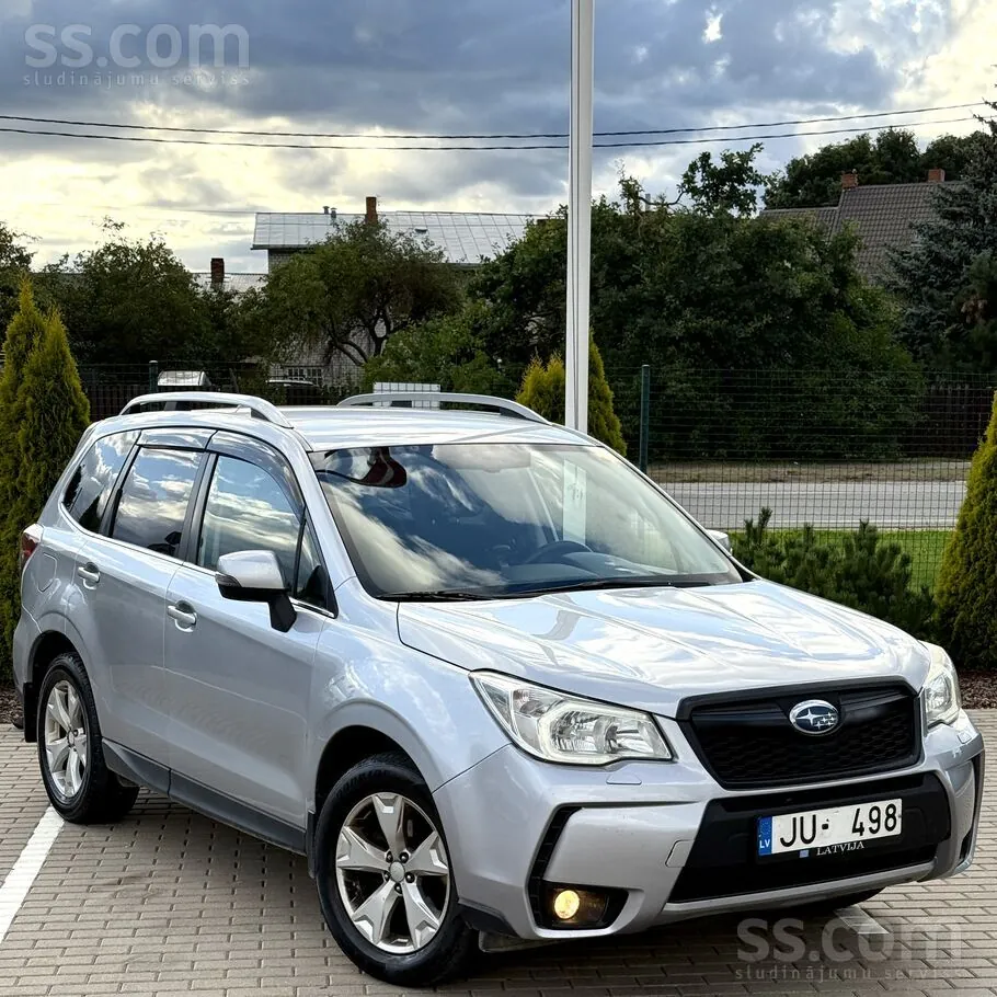 Subaru Forester 2013 photo 2