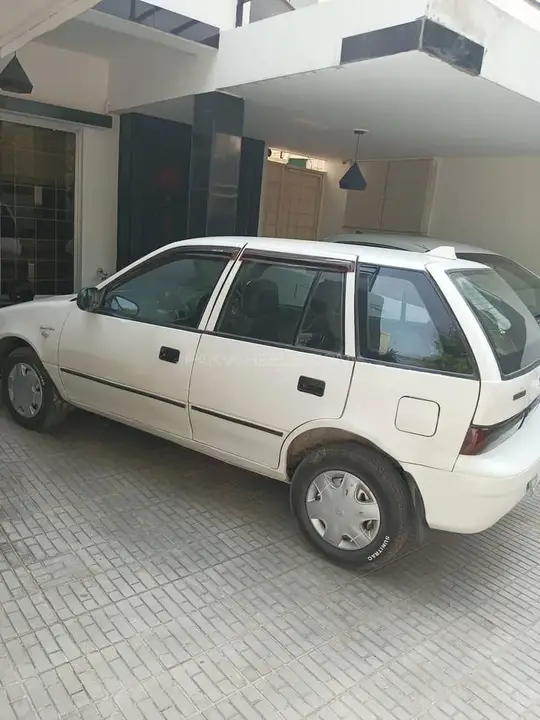 Suzuki Cultus