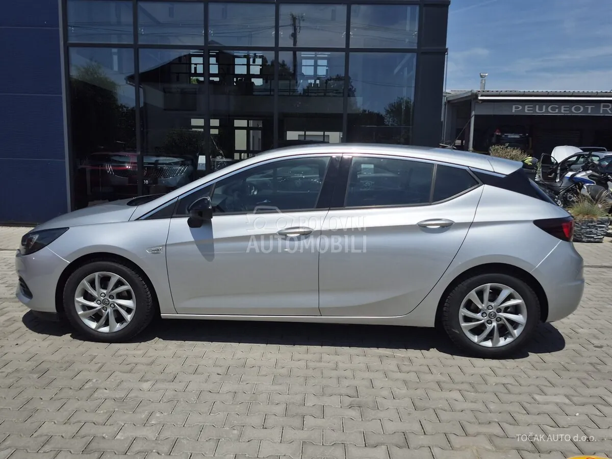 Opel Astra K 2021 photo 4