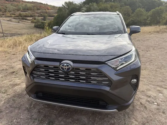 Toyota Rav4 2019 photo 2