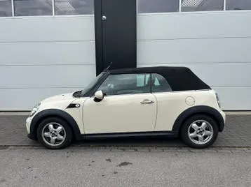 Mini Cooper 2012 photo 2