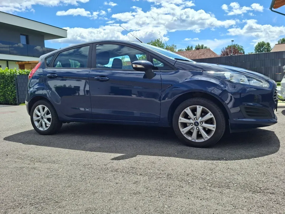 Ford Fiesta 2013 photo 3