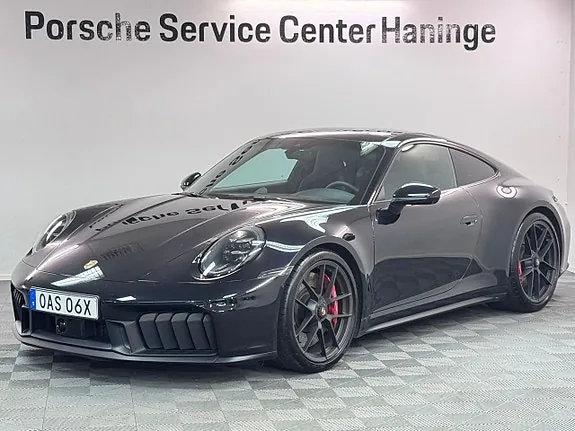 Porsche 911 Carrera 4 Gts