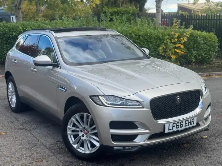 Jaguar F-Pace