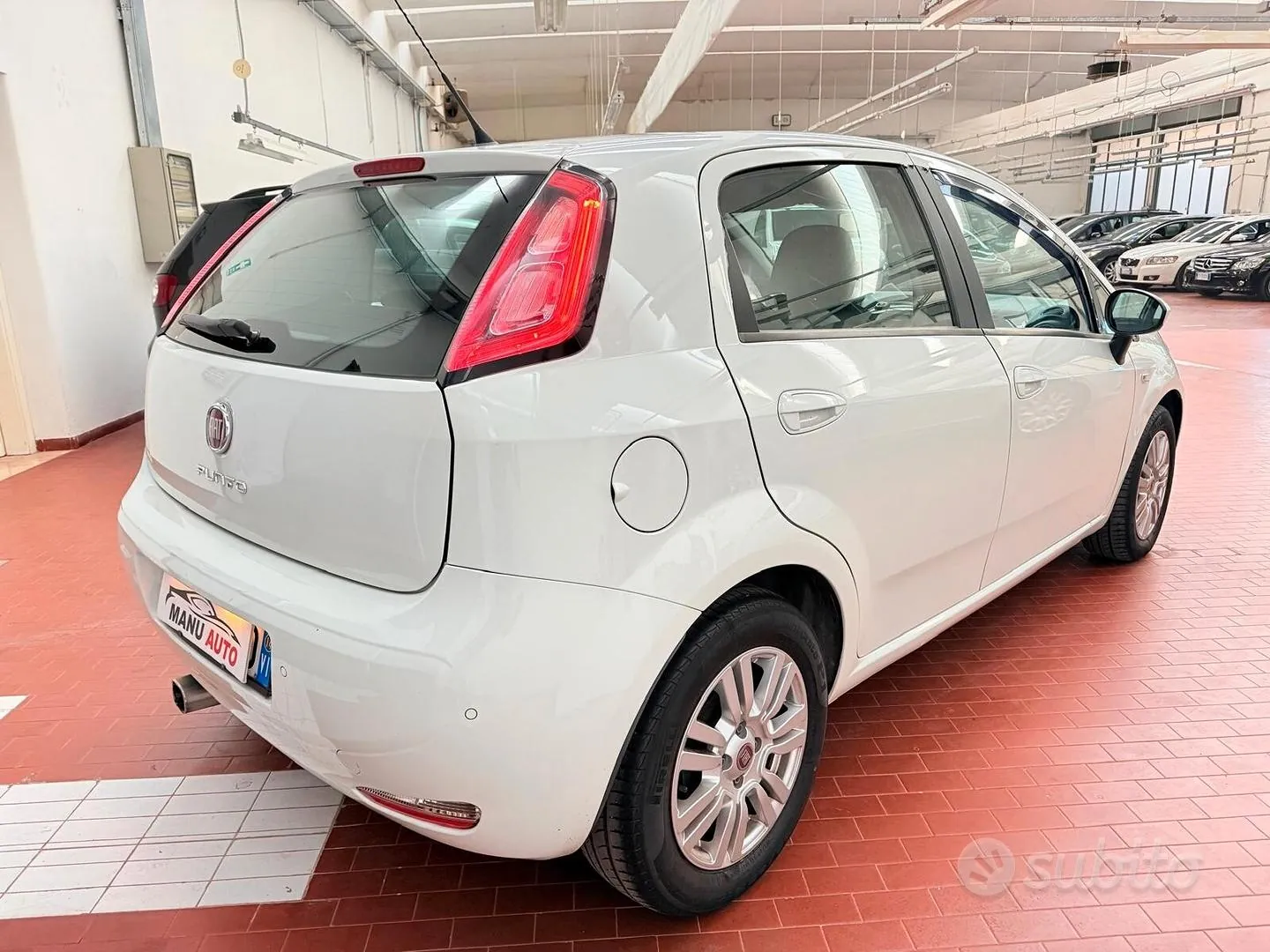 Fiat Punto 2014 photo 3